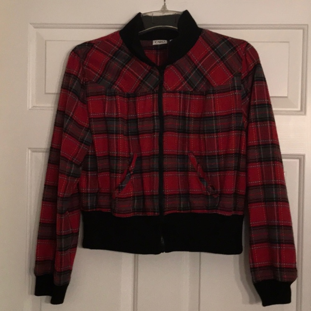 Red plaid cropped jacket SZ XL